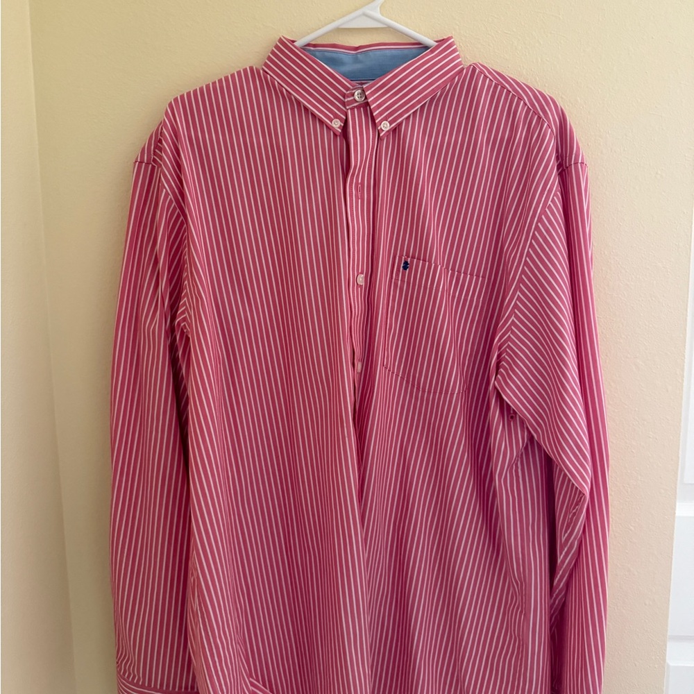 Izod Salmon and White Button Down Shirt